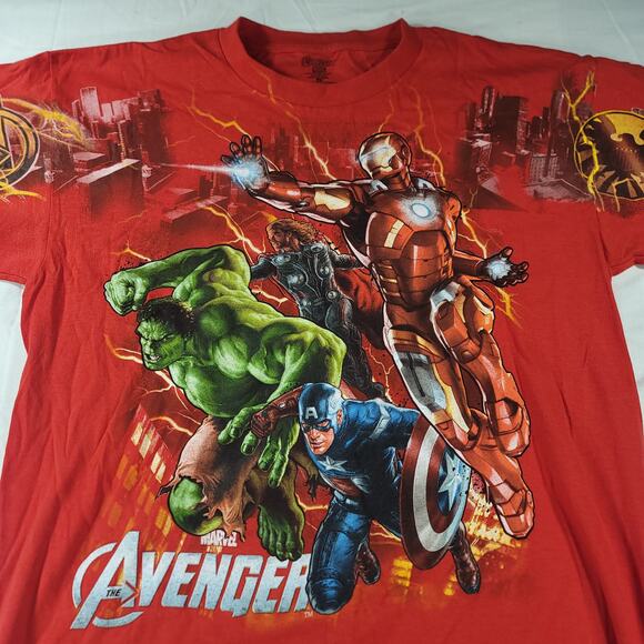 Marvel Avengers Crew Neck Graphic Short Sleeve T-Shirt Youth Boys Size XL Red - Picture 1 of 9